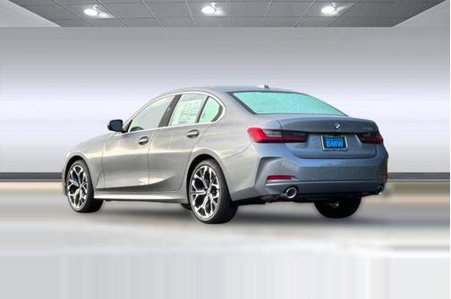 2026 BMW 330 330i