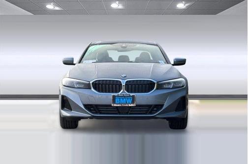 Skyscraper Grey Metallic 2026 BMW 330 330i
