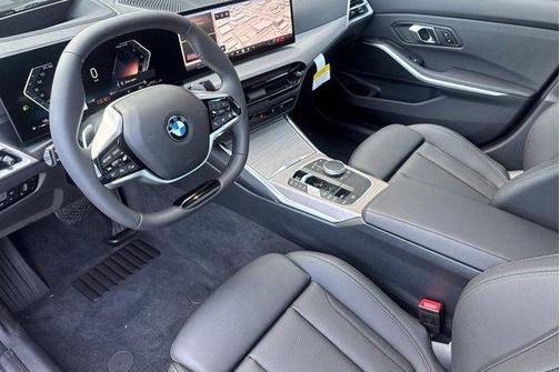 Black Sapphire Metallic 2026 BMW 330 330i