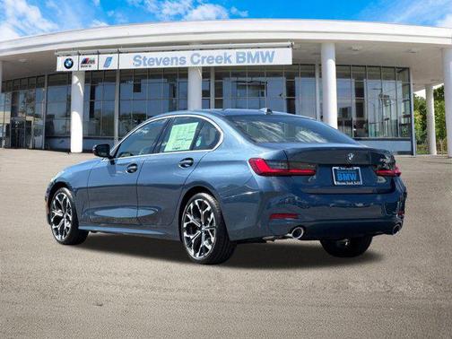 2025 BMW 330 i