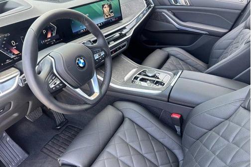 Dravit Grey Metallic 2026 BMW X5 xDrive40i