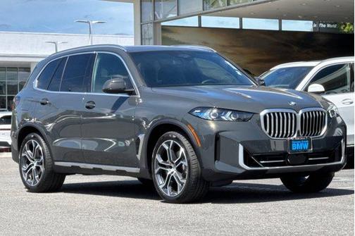 Dravit Grey Metallic 2026 BMW X5 xDrive40i