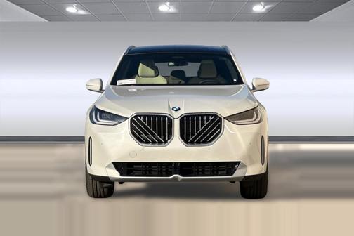Mineral White Metallic 2026 BMW X3 30 xDrive