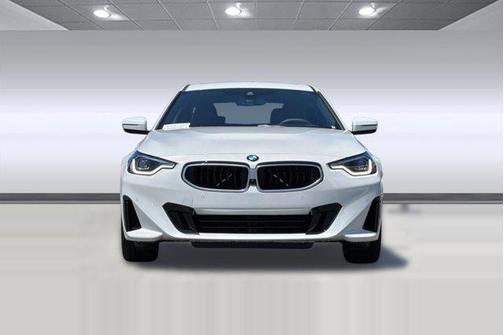 Mineral White Metallic 2025 BMW 230 230i