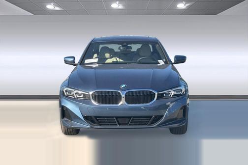 Arctic Race Blue Metallic 2026 BMW 330 330i
