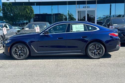 Tanzanite Blue II Metallic 2026 BMW i4 Gran Coupe eDrive40