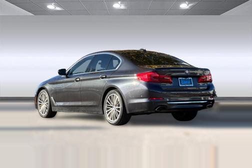 2019 BMW 540 540i