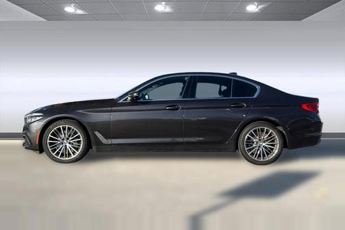 2019 BMW 540 540i