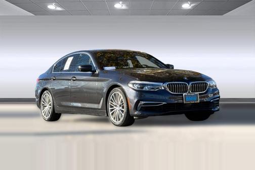 2019 BMW 540 540i