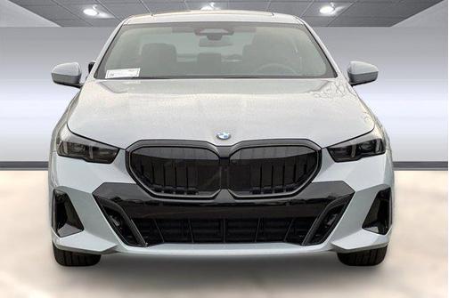 2026 BMW 530 530i