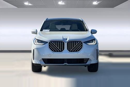 Mineral White Metallic 2026 BMW X3 30 xDrive