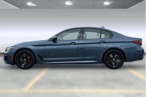 2023 BMW 540 i