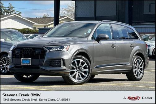 2024 Audi Q7 45 Premium Plus