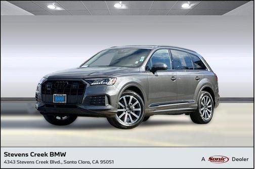 2024 Audi Q7 45 Premium Plus
