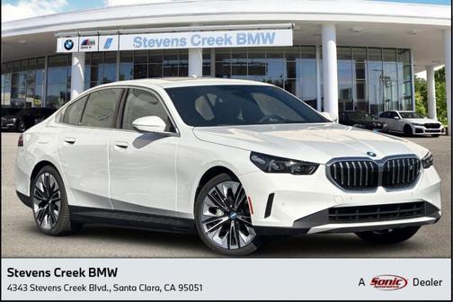 2025 BMW i5 eDrive40