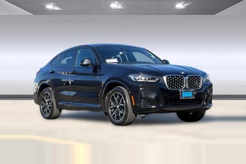 2025 BMW X4 xDrive30i