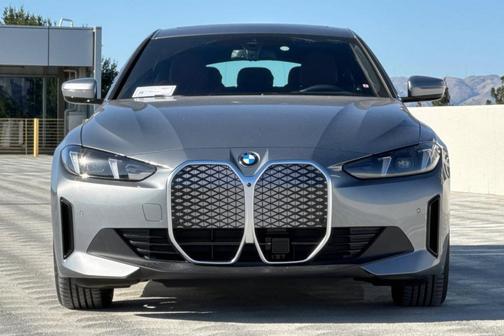 Skyscraper Grey Metallic 2026 BMW i4 Gran Coupe eDrive40