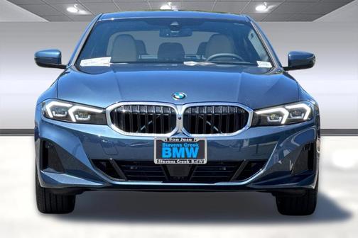2025 BMW 330 i