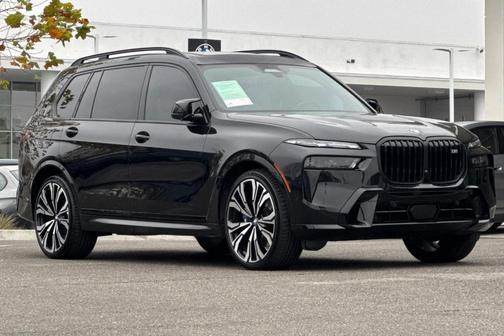 2024 BMW X7 M60i