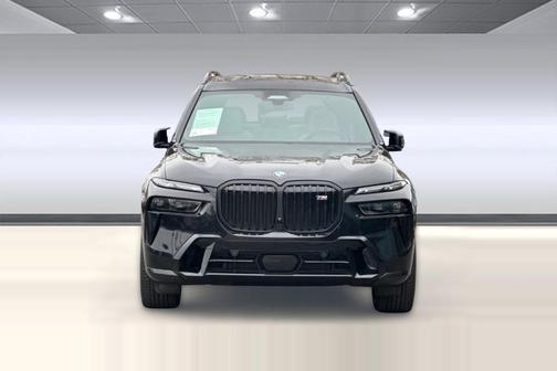 2024 BMW X7 M60i