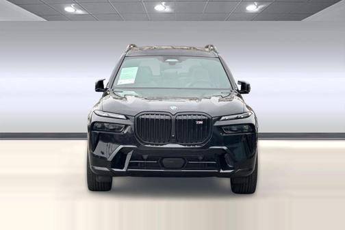 2024 BMW X7 M60i