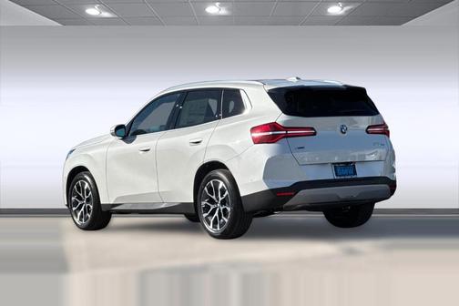 Mineral White Metallic 2026 BMW X3 30 xDrive