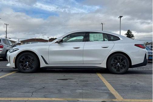 Mineral White Metallic 2025 BMW i4 Gran Coupe eDrive40