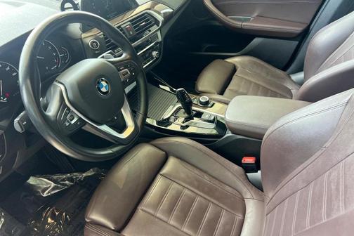 Mineral White Metallic 2019 BMW X3 xDrive30i