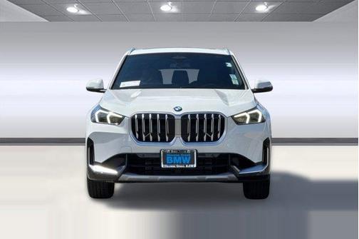Alpine White 2025 BMW X1 xDrive28i