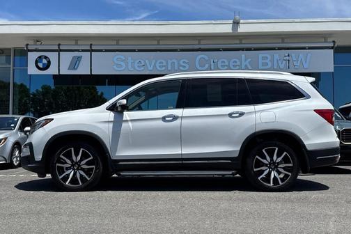 Platinum White Pearl 2022 Honda Pilot AWD Elite