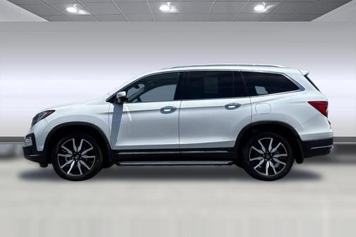 Platinum White Pearl 2022 Honda Pilot AWD Elite