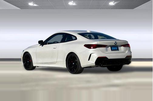 Mineral White Metallic 2026 BMW 430 i