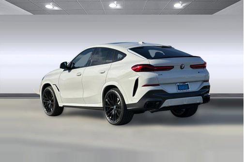 2026 BMW X6 M60i