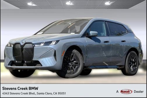 2026 BMW iX xDrive60