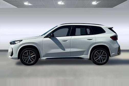Alpine White 2023 BMW X1 xDrive28i
