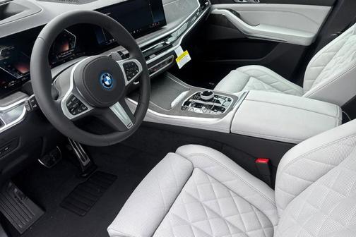 2026 BMW X5 PHEV xDrive50e
