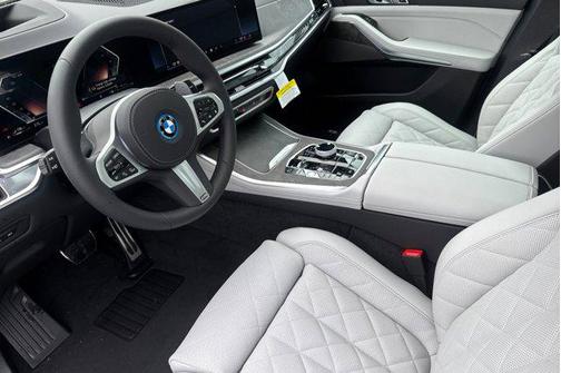 2026 BMW X5 PHEV xDrive50e