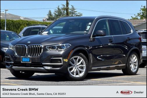 Dark Graphite Metallic 2023 BMW X5 PHEV xDrive45e