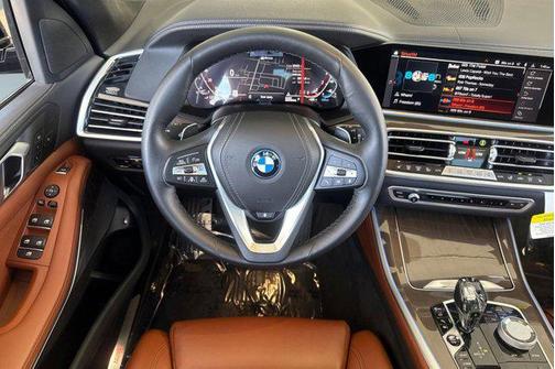 Dark Graphite Metallic 2023 BMW X5 PHEV xDrive45e