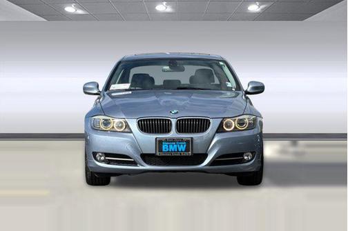 2011 BMW 335 335i