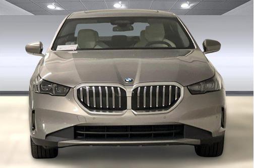 2026 BMW 530 530i