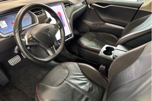 2013 Tesla Model S Performance