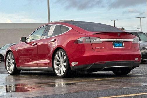 2013 Tesla Model S Performance