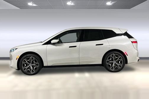 2026 BMW iX xDrive45