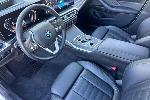 Mineral White Metallic 2023 BMW i4 Gran Coupe eDrive35