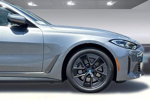 Skyscraper Grey Metallic 2023 BMW i4 Gran Coupe eDrive35