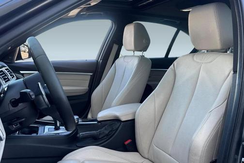 2017 BMW 330e iPerformance