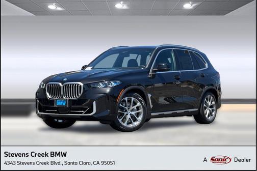 Black Sapphire Metallic 2026 BMW X5 PHEV xDrive50e
