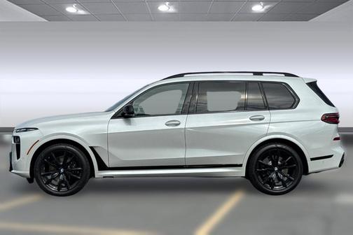 2026 BMW X7 M60i