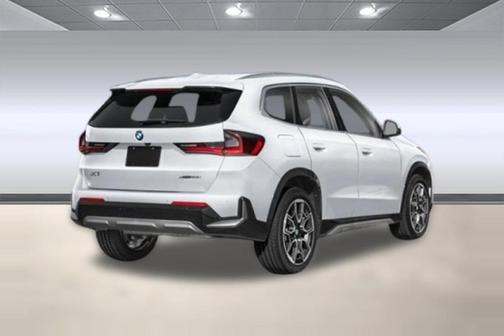 Alpine White 2025 BMW X1 xDrive28i